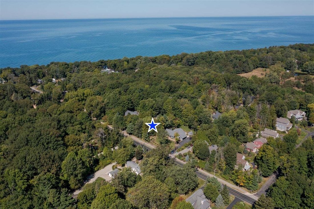 Casa a Douglas, Michigan, Stati Uniti 2 - 18729860