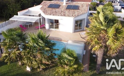 Haus in Yves, Neu-Aquitanien, Frankreich 1