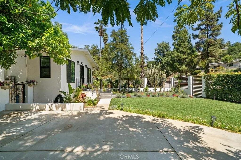 Appartement à Glendale, Californie, États-Unis 5 - 18730058