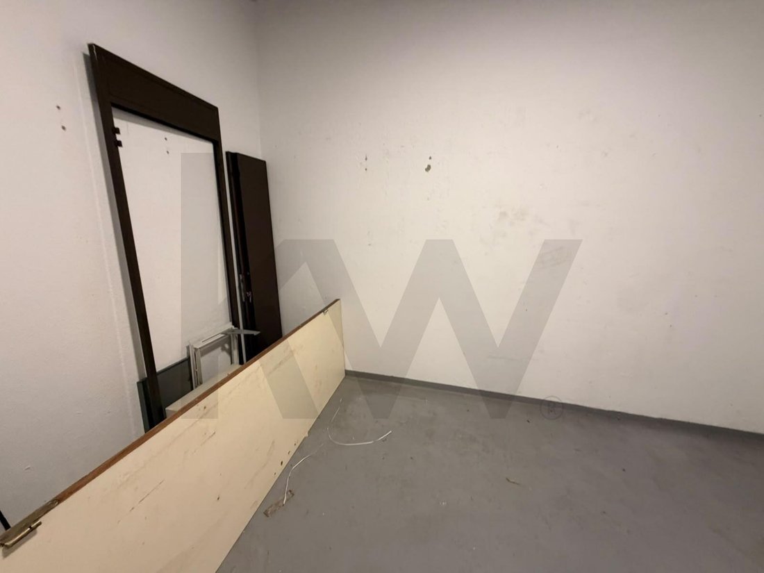Apartment in Estoril, Cascais e Estoril, Lisbon 5 - 18730892