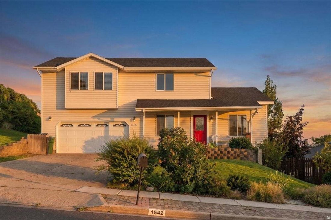 House in Sandy, Utah, United States 1 - 18729770