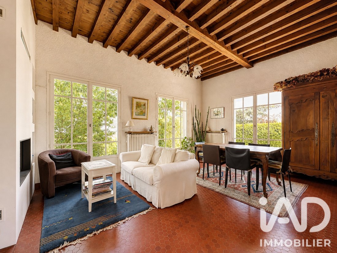 House in Sainte-Consorce, Auvergne-Rhône-Alpes, France 1 - 18295443