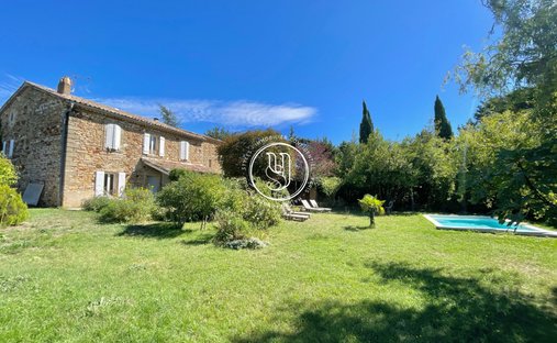 Villa en Uzès, Occitania, Francia 1