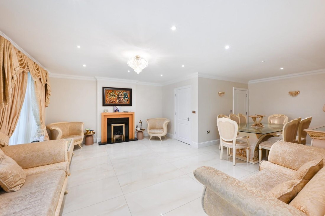 Casa a Nork, Reigate and Banstead, Inghilterra 5 - 18730216