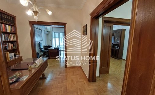 Wohnung in Kalyvia Thorikou, Attika, Griechenland 1
