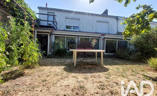 House in Saint-Jacques, Nantes, France 1