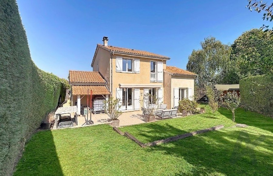 House in Lentilly, Auvergne-Rhône-Alpes, France 1 - 18730796