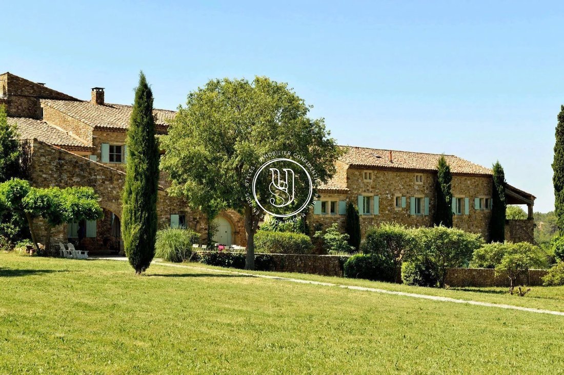 Villa en Uzès, Occitania, Francia 2 - 18730549