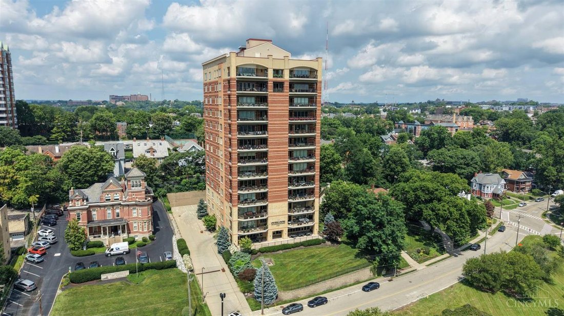 Condo in Cincinnati, Ohio, United States 1 - 18729758