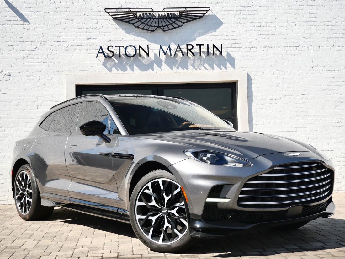 Suv in Beverly Hills, CA, United States 1 - 18579709