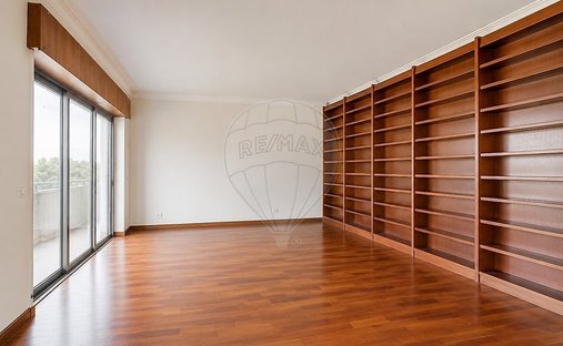 Apartment in Campolide, Lisbon, Portugal 1
