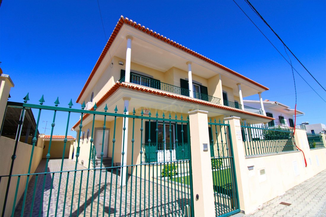 Villa à Fernão Ferro, Setúbal Municipality, Portugal 1 - 18730674