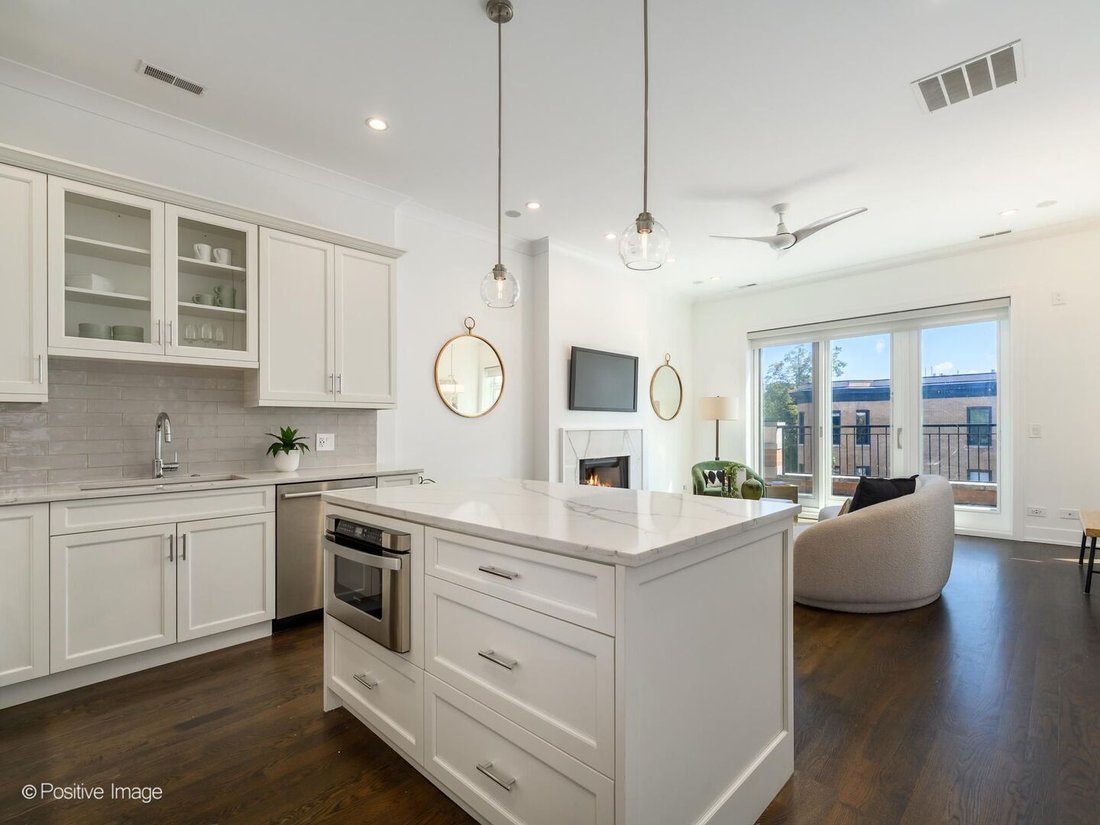 Condo in Chicago, Illinois, United States 3 - 18731051