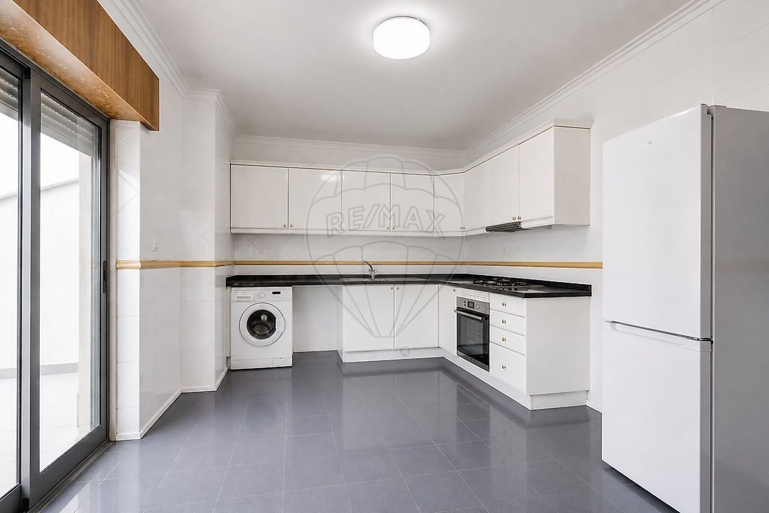 Apartment in Campolide, Lisbon, Portugal 4 - 18693404