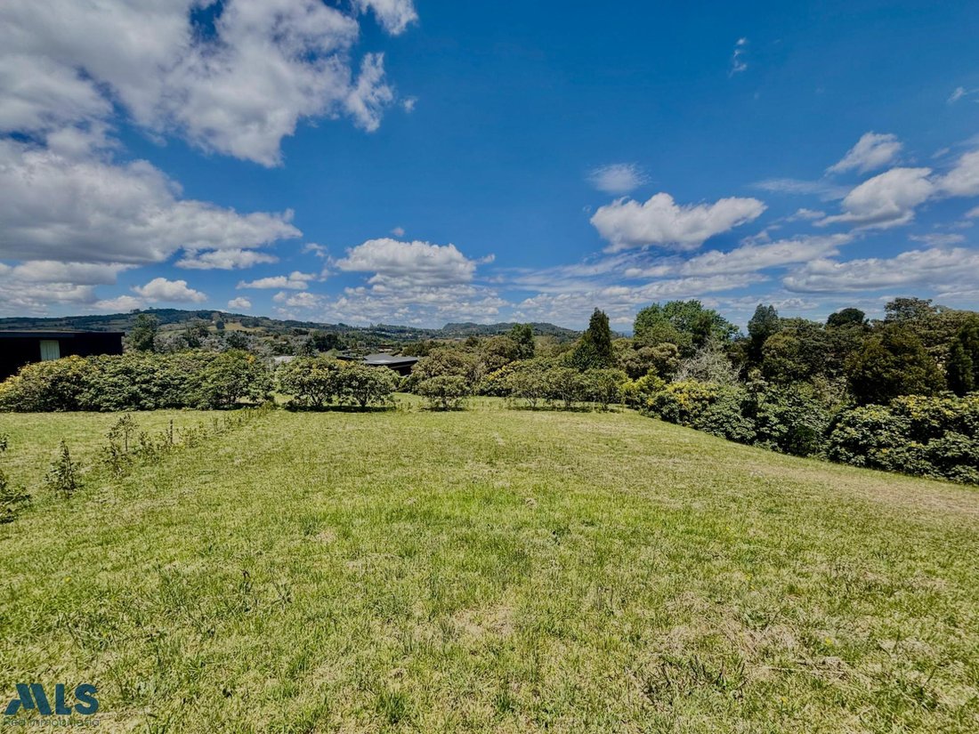 Land in Envigado, Antioquia, Colombia 2 - 18730279