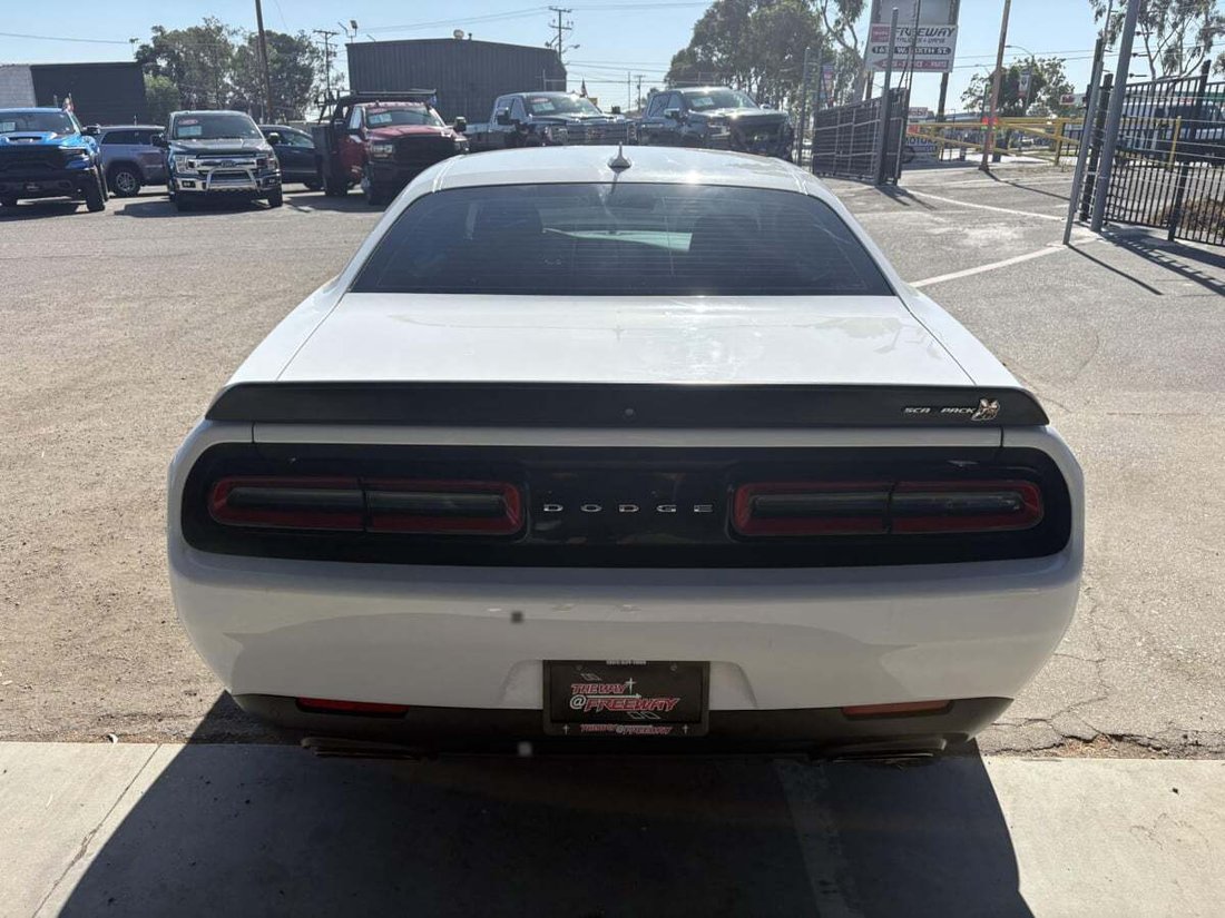 Coupe in Corona, CA, United States 5 - 18730521