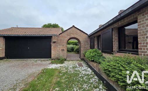 House in Hautmont-Mirabeau, Mouvaux, France 1