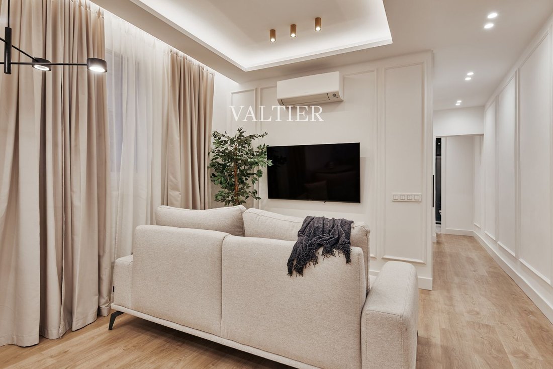 Appartamento a Chamberí, Madrid, Spagna 3 - 18730626