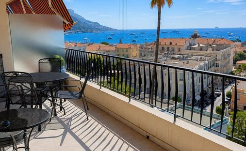 Appartamento a Belluogo, Provenza-Alpi-Costa Azzurra, Francia 1