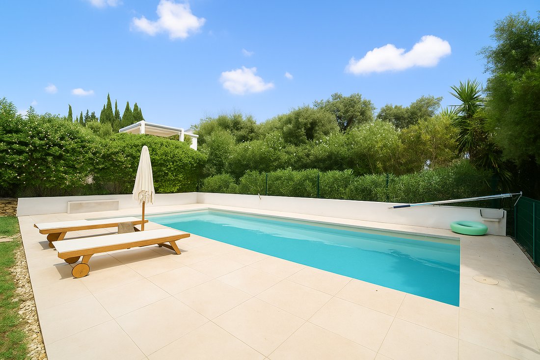 House in Sotogrande, San Roque, Andalusia 2 - 18730393