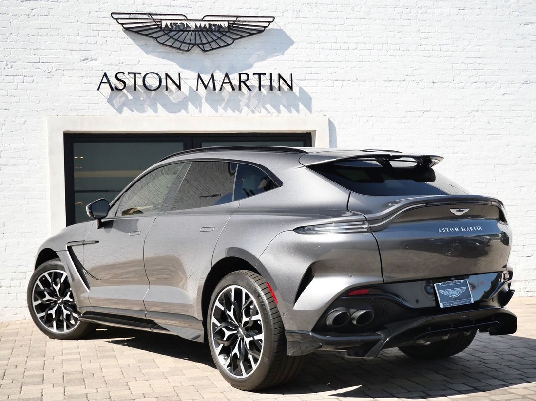 Suv in Beverly Hills, CA, United States 2 - 18579709