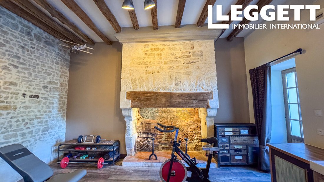 Château à Saint-Hilaire-des-Loges, Pays de la Loire, France 5 - 18730893