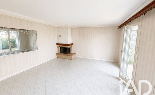 Maison à Gabriel Péri-Estienne d'Orves, Colombes, France 1
