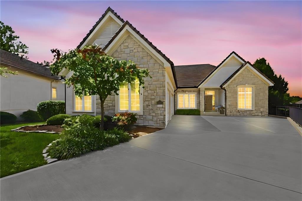 House in Parkville, Missouri, United States 2 - 18730177