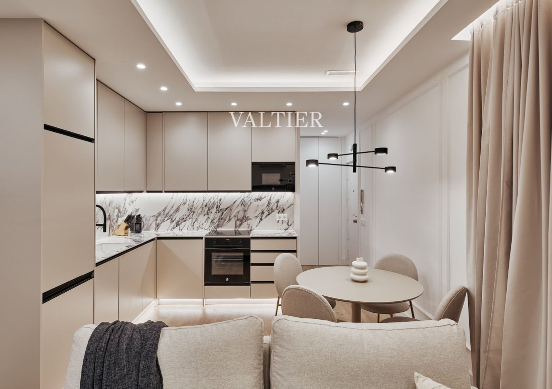 Appartamento a Chamberí, Madrid, Spagna 5 - 18730626