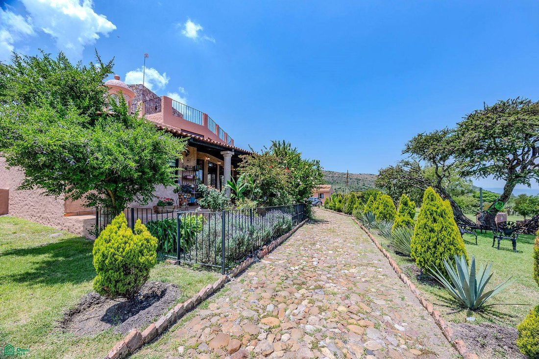 Casa en Estancia de Canal, Guanajuato, México 5 - 18726413