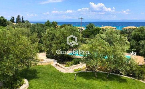 House in Pallini Municipal Unit, Macedonia and Thrace, Greece 1