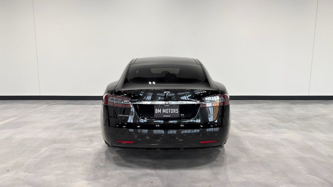Coupe in Montgomery, IL, United States 5 - 18730512