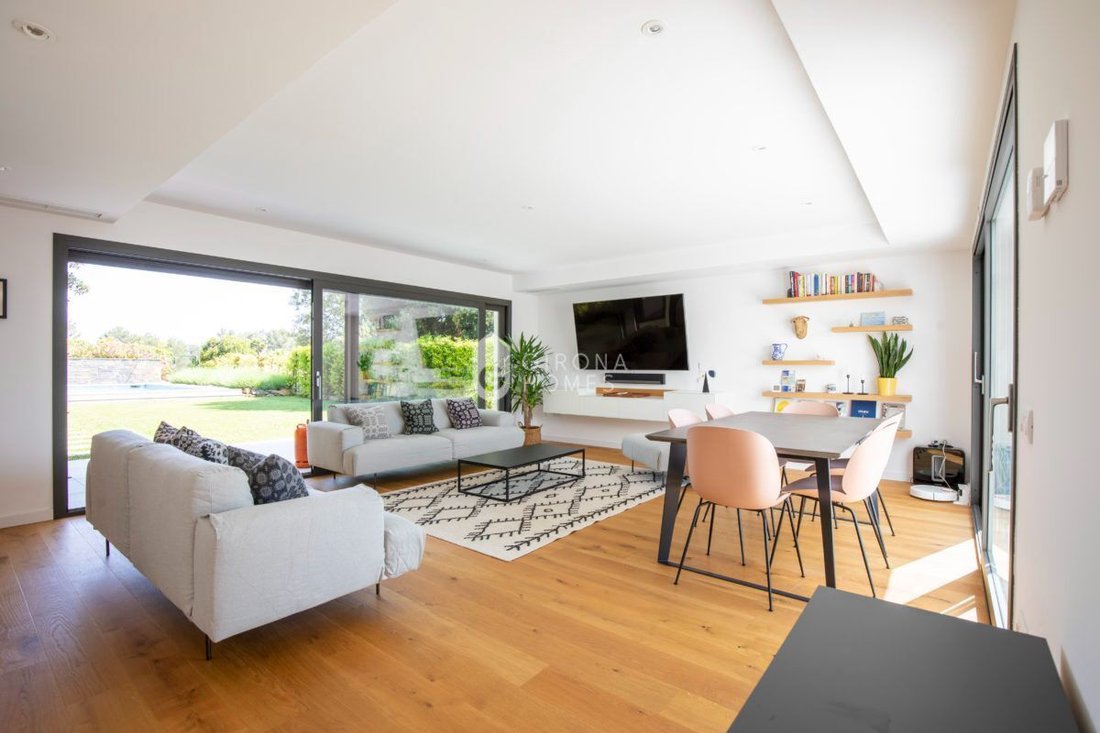Villa à Sant Julià de Ramis, Sant Julià de Ramis, Espagne 4 - 18730700