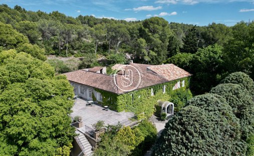 Villa à Saint-Rémy-de-Provence, Provence-Alpes-Côte d'Azur, France 1