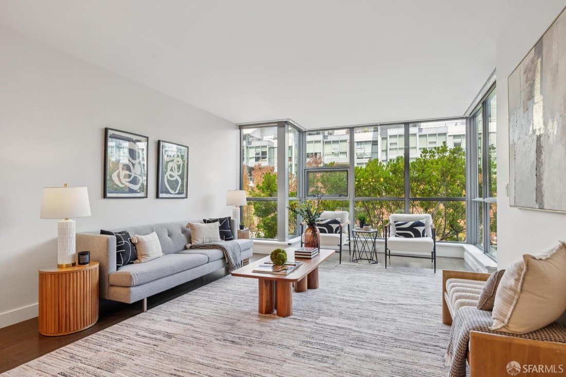 Condo in San Francisco, California, United States 5 - 18729627