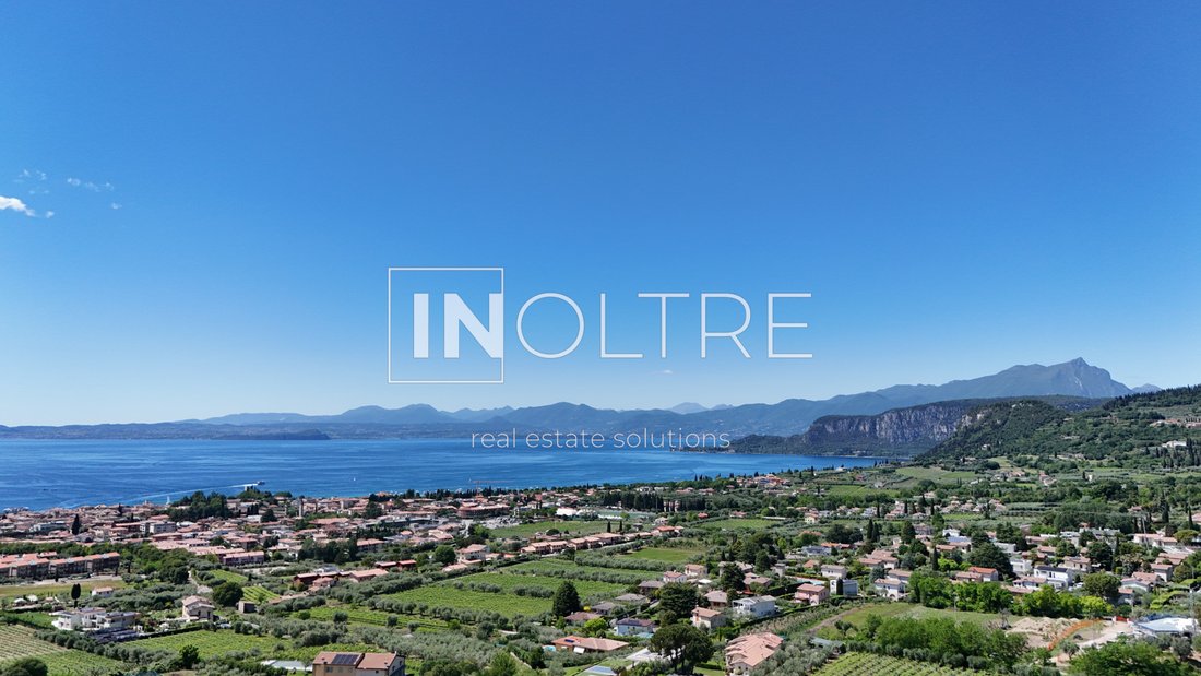 Villa en Bardolino, Véneto, Italia 2 - 18731461