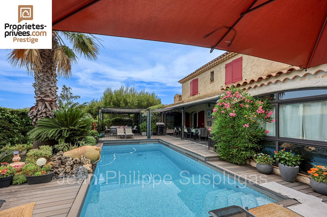Villa a La Cadière-d'Azur, Provenza-Alpi-Costa Azzurra, Francia 3 - 18731392