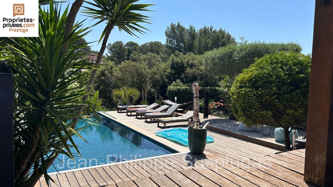 Villa a Nord, Sanary-sur-Mer, Francia 1 - 18731384