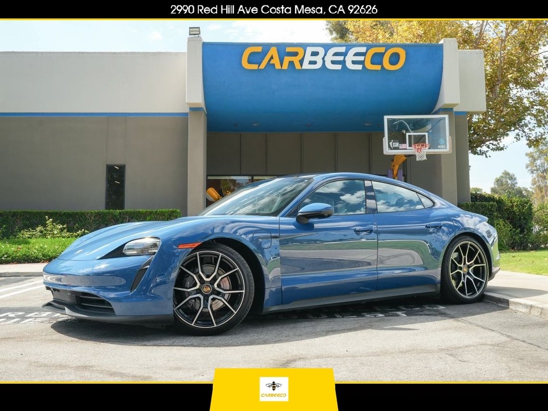 Sedan in Costa Mesa, CA, United States 1 - 18699532