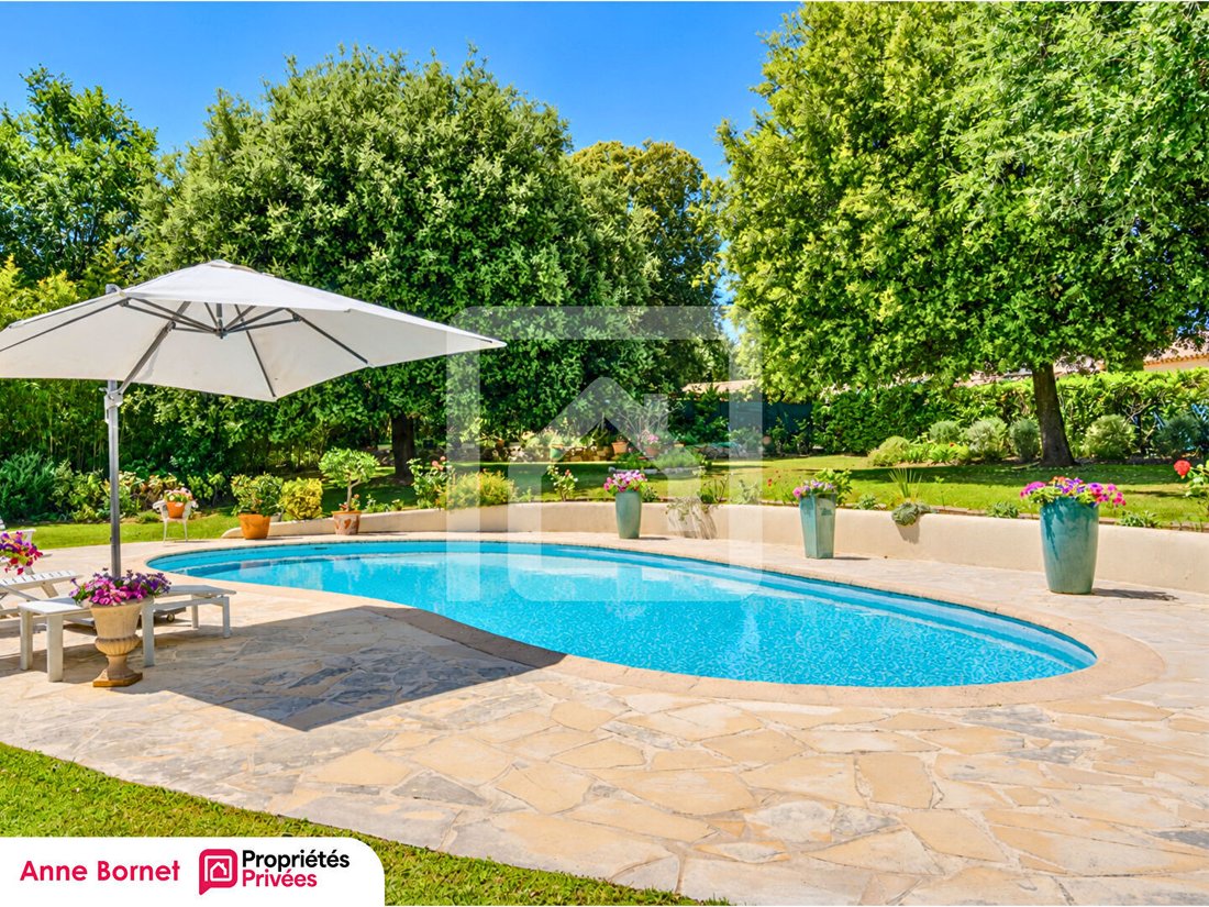 Villa en Le Rouret, Provenza-Alpes-Costa Azul, Francia 4 - 18731391
