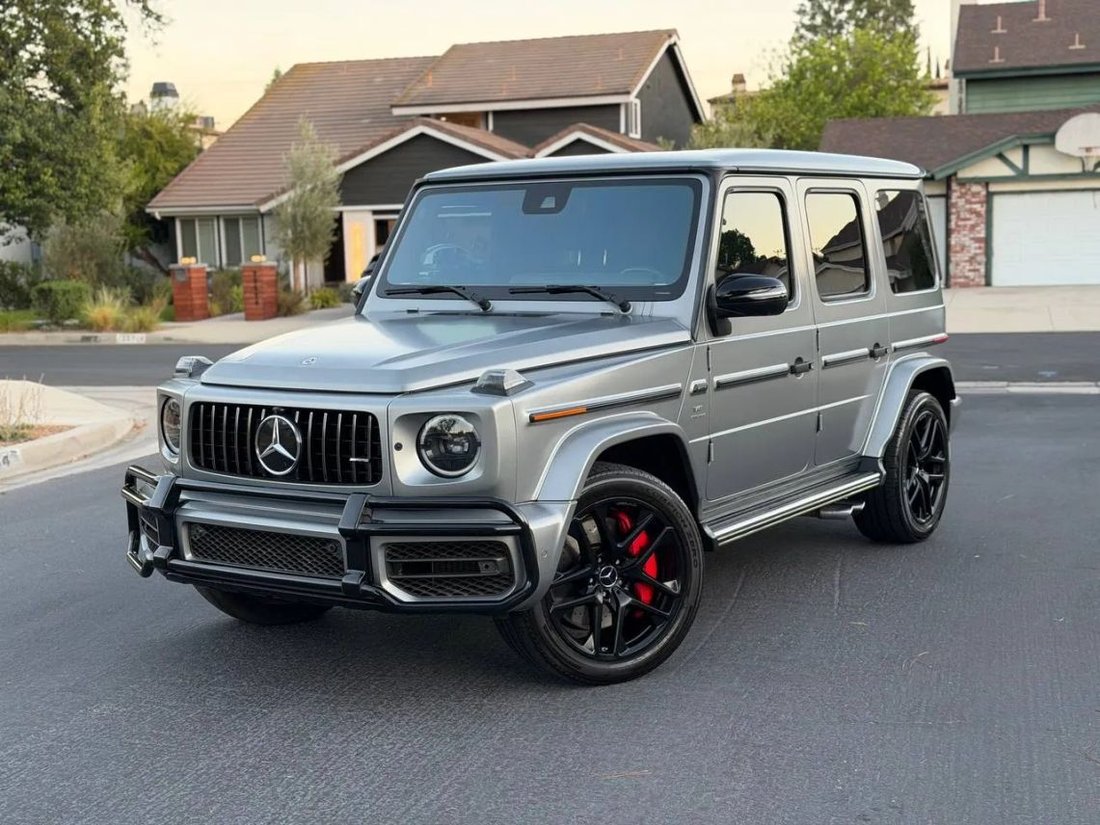 Suv in North Hills, CA, United States 2 - 18731373