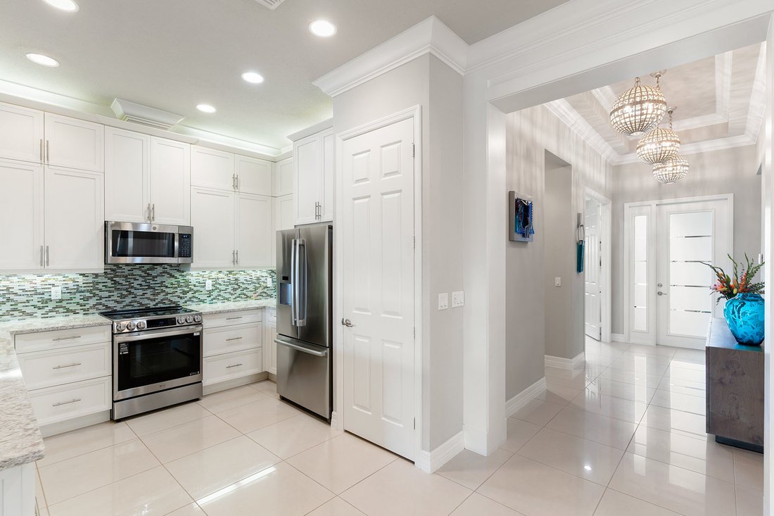 House in Naples, Florida, United States 5 - 18731420