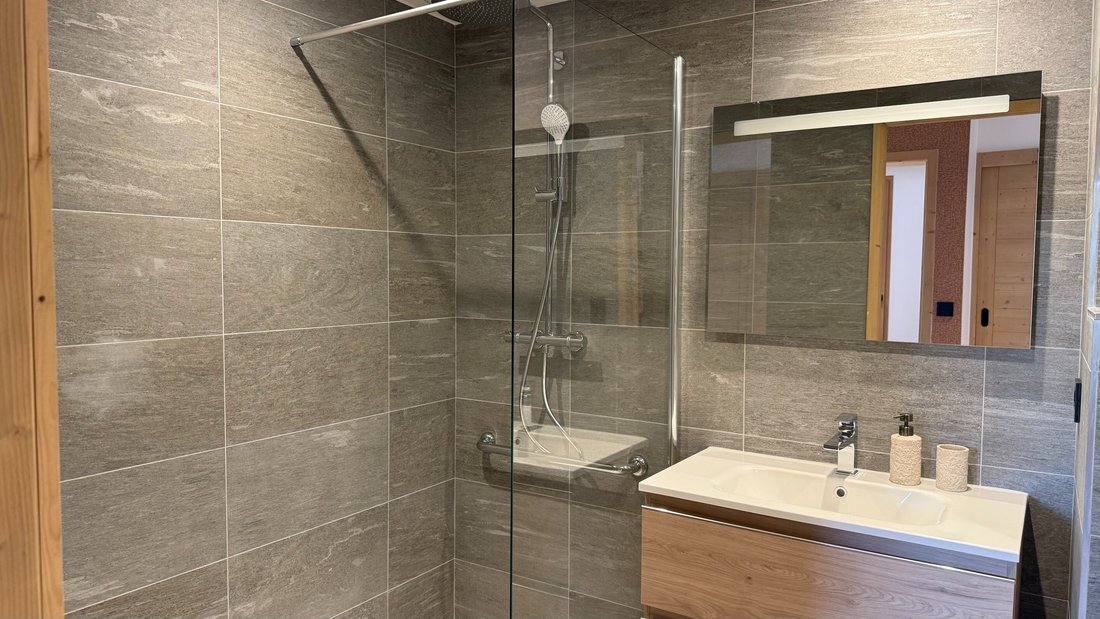 Appartement à Alpe d'Huez, Auvergne-Rhône-Alpes, France 5 - 18731672