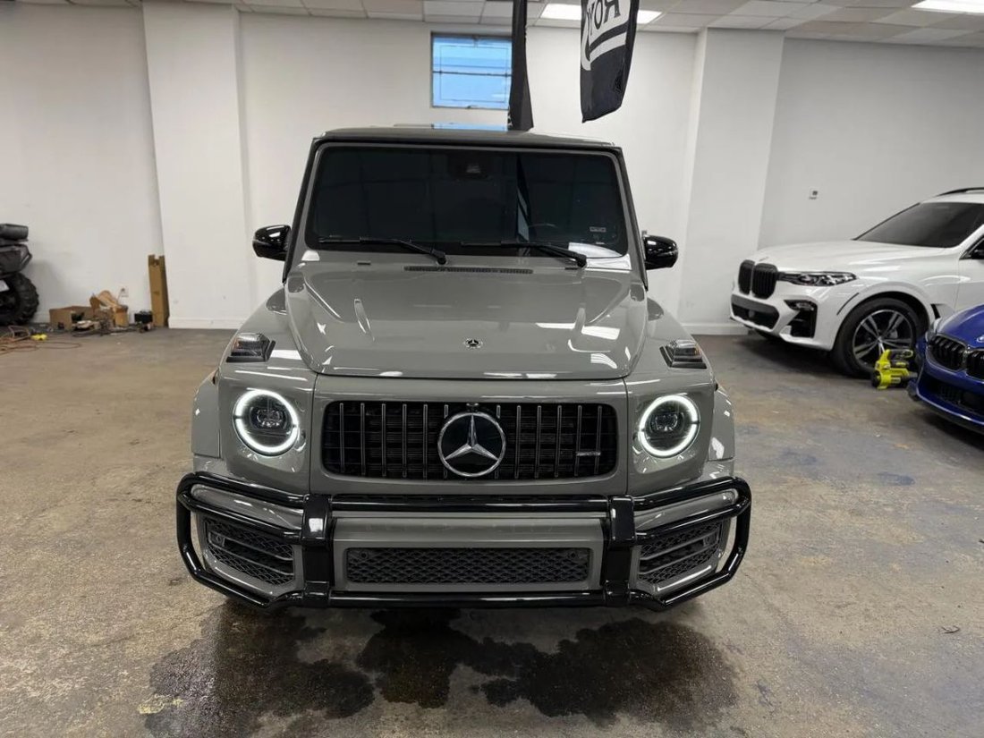 Suv in Great Neck, NY, United States 4 - 18737515