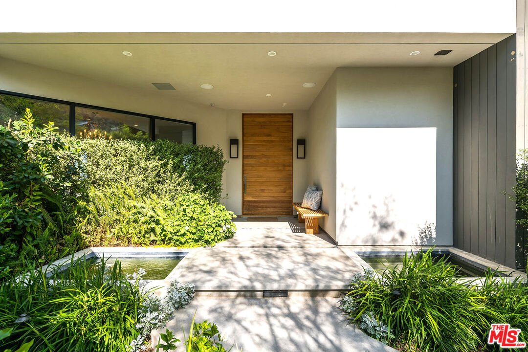 House in Los Angeles, California, United States 5 - 18731496