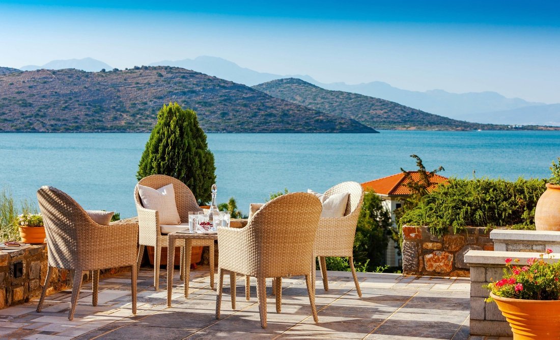 Villa in Community of Elounta, Agios Nikolaos Municipal Unit, Greece 2 - 18732264