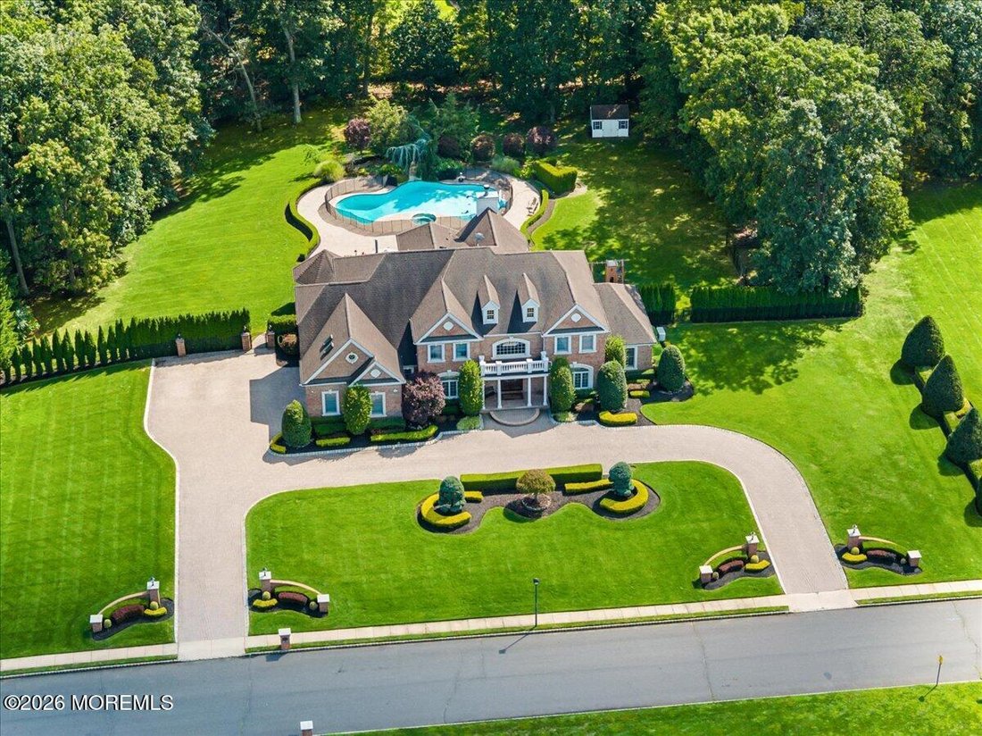 House in Marlboro Township, New Jersey, United States 1 - 18735886