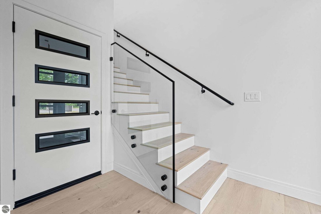 Haus in Traverse City, Michigan, Vereinigte Staaten 4 - 18732449
