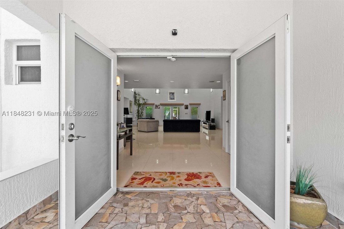 Maison à South Miami, Floride, États-Unis 3 - 16639790