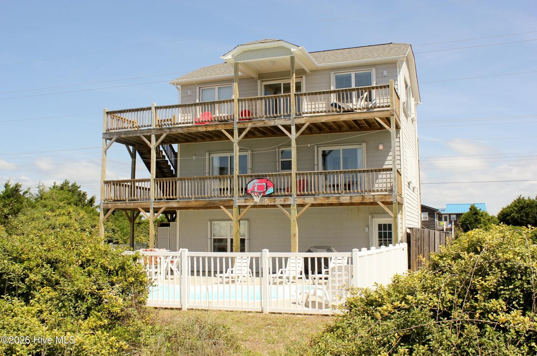 House in Emerald Isle, North Carolina, United States 1 - 18735660